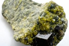 Garnet-and-Epidote-1